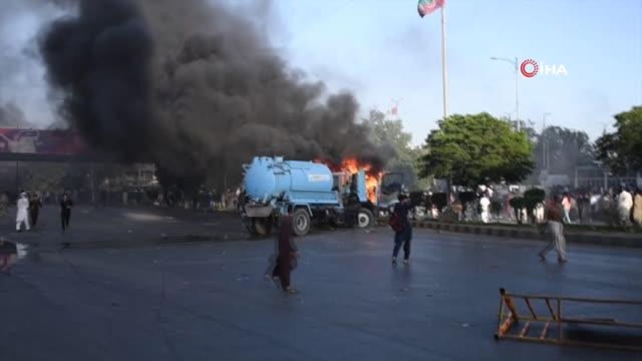 Pakistan'da çatışmalar: 1 ölü, 12 yaralı