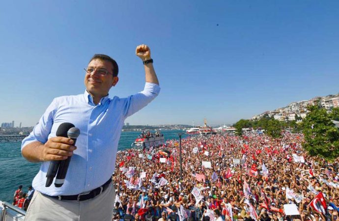 Ekrem İmamoğlu, Bloomberg’in 2019’un ilk 50 kişi listesinde