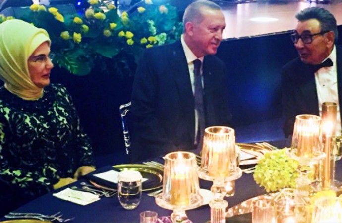 Aydın Doğan 60. yılını Erdoğan’la birlikte kutladı