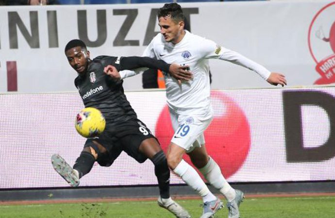 Umut Nayir'den Beşiktaş'a 90+5'te hayata öpücüğü