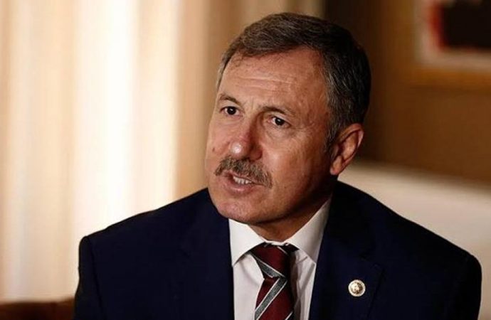 Davutoğlu kurmaylarından Erdoğan'ın sözlerine yanıt: 'Silinen borçlar daha unutulmadı'