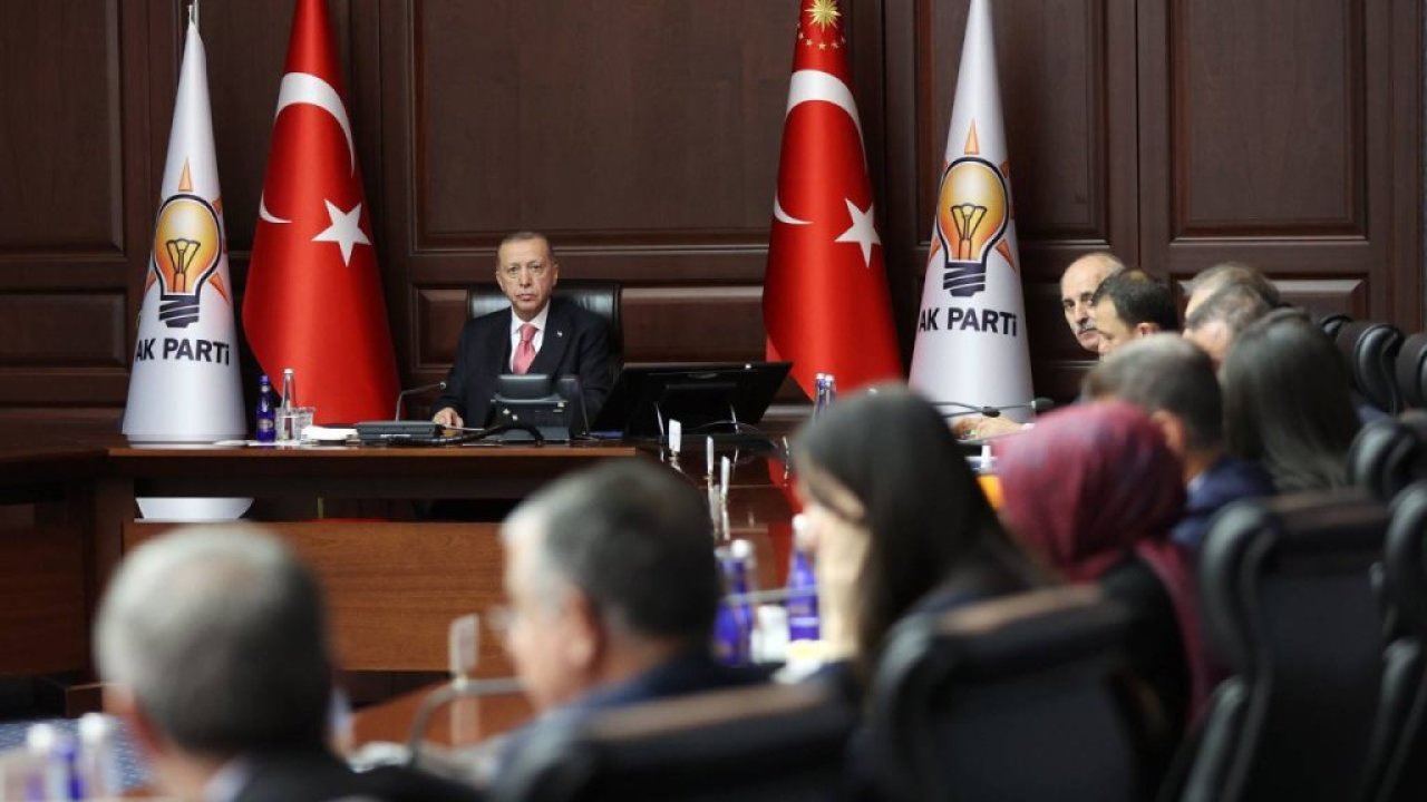 AKP MYK toplandı