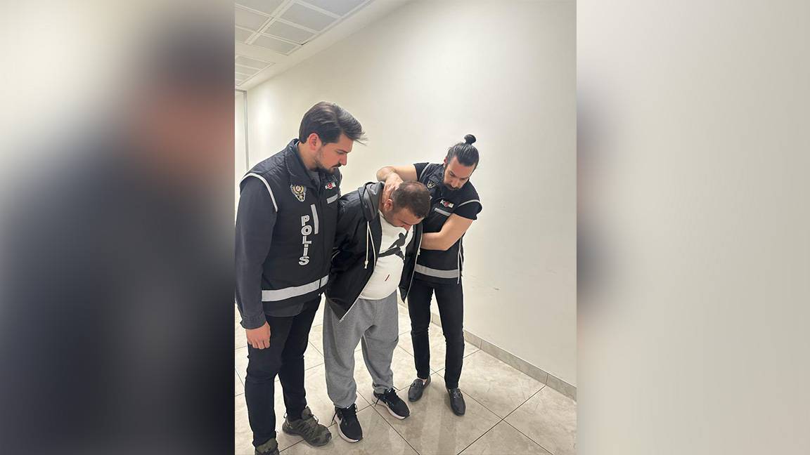Ankara Kuşu adlı Twitter hesabının kullanıcısı tutuklandı: Ters kelepçe taktılar