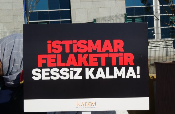Yüzme öğretmeninden 5 yaşındaki çocuğa istismar davası başladı: Çocukta kekemelik başladı