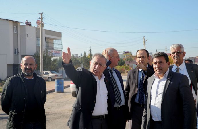 Akay’dan Muhtarlarla ‘yerinde’ toplantı