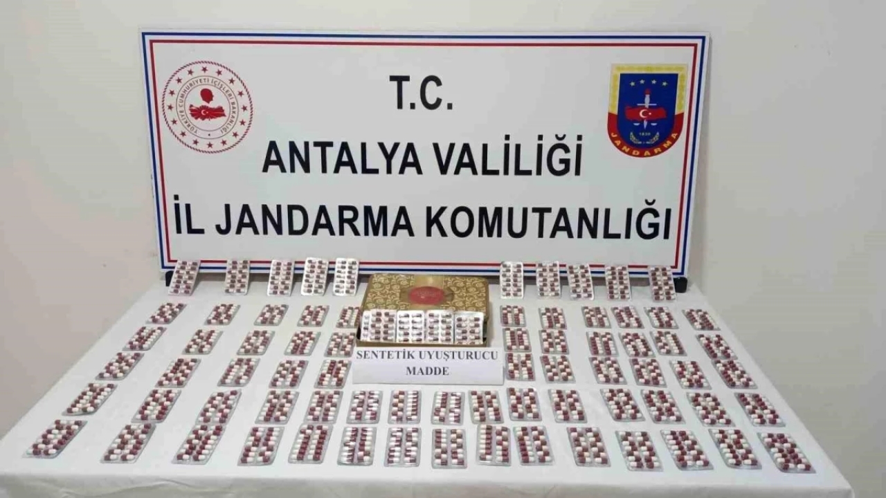 Manavgat'ta Uyuşturucu Operasyonu: 2 Gözaltı