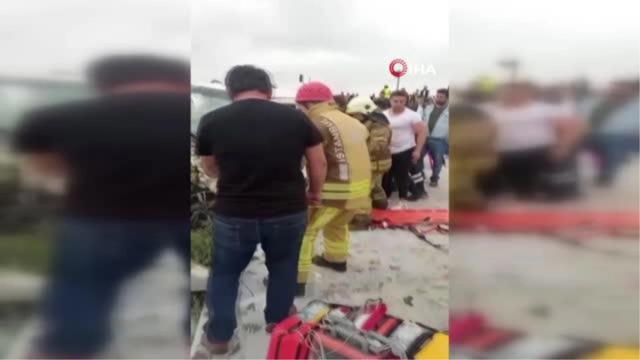Arnavutköy'de feci kaza: İki araç çarpıştı, hız ibresi 170 km'de takılı kaldı
