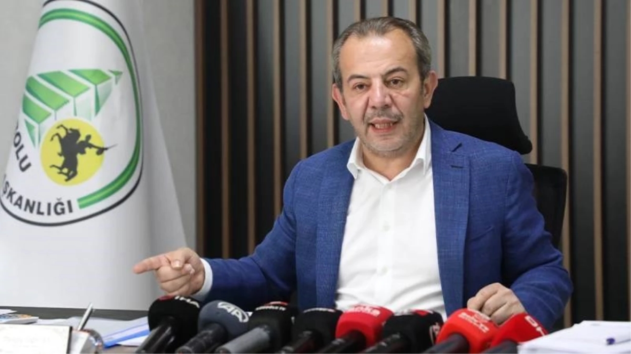 Tanju Özcan, sahte haberi gerçek sanıp Papa'ya küfür etti: Ulan Papa haddini bil
