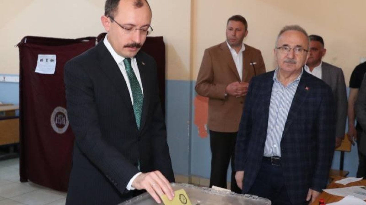 Bakan Muş, oyunu Samsun'da kullandı