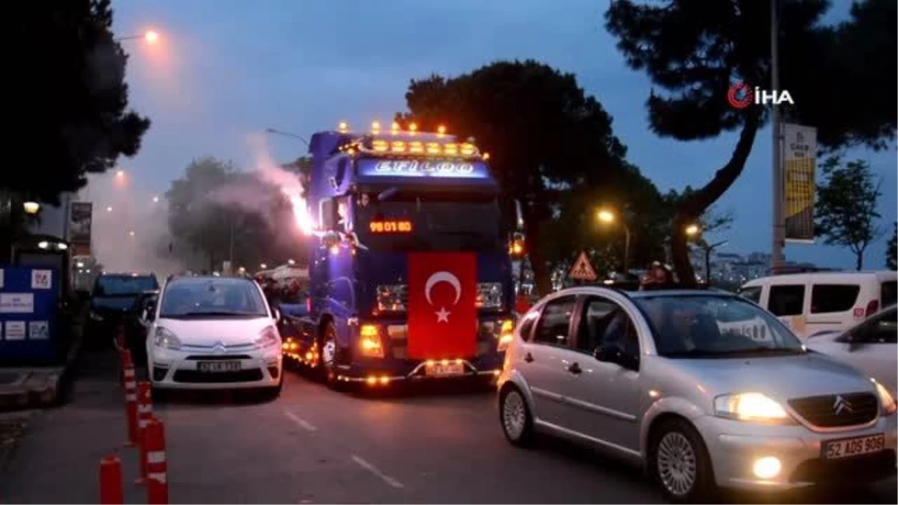 Seçim Zaferi Nedeniyle Karadeniz Sahil Yolu Kapandı