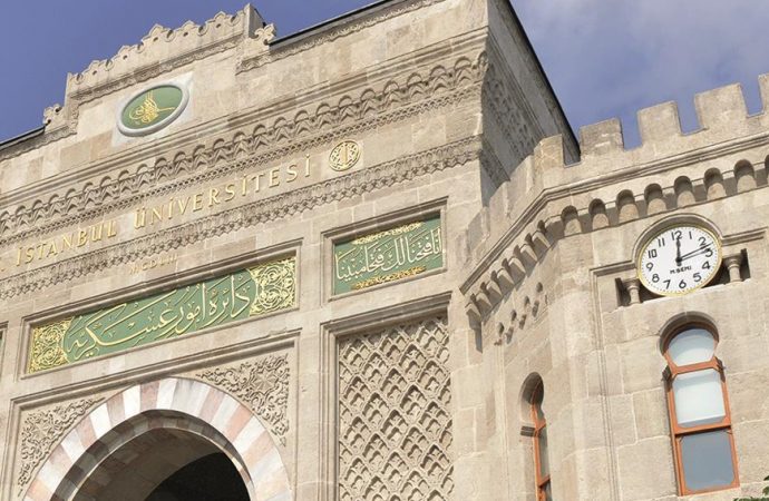 Öğrencisine ‘kucak dansçısı’ dediği öne sürülen akademisyen hakkında üniversiteden açıklama