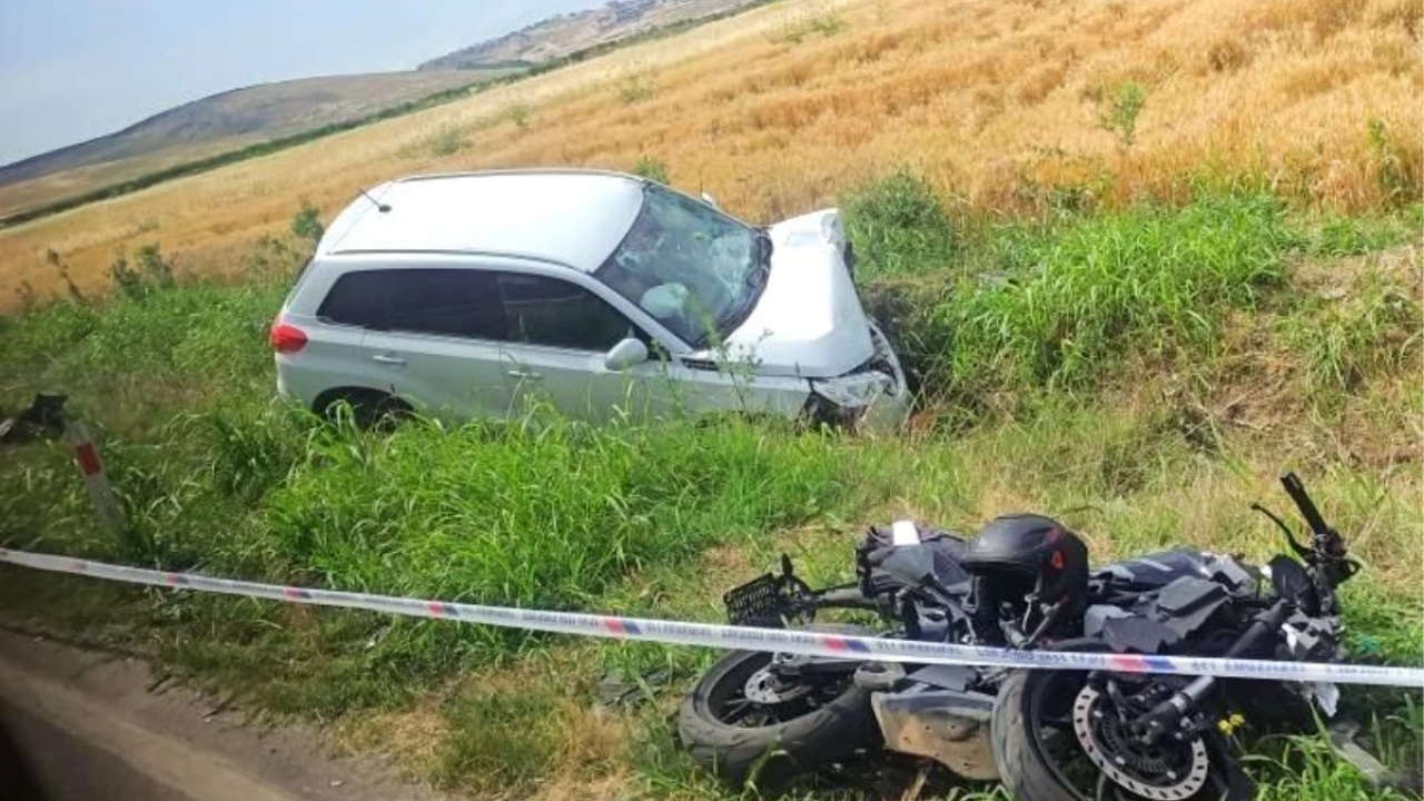 İzmir'de Motosiklet Kazası: Sürücü Yaşamını Yitirdi