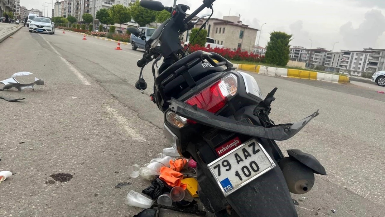 Kilis'te Otomobil ile Motosiklet Çarpıştı: 1 Ölü