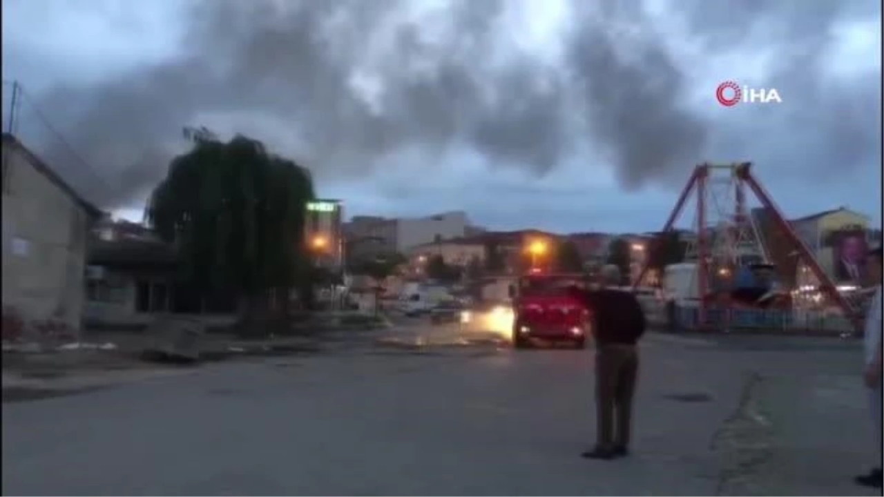 Edirne'deki Sebze Halinde Yangın Panik Yarattı