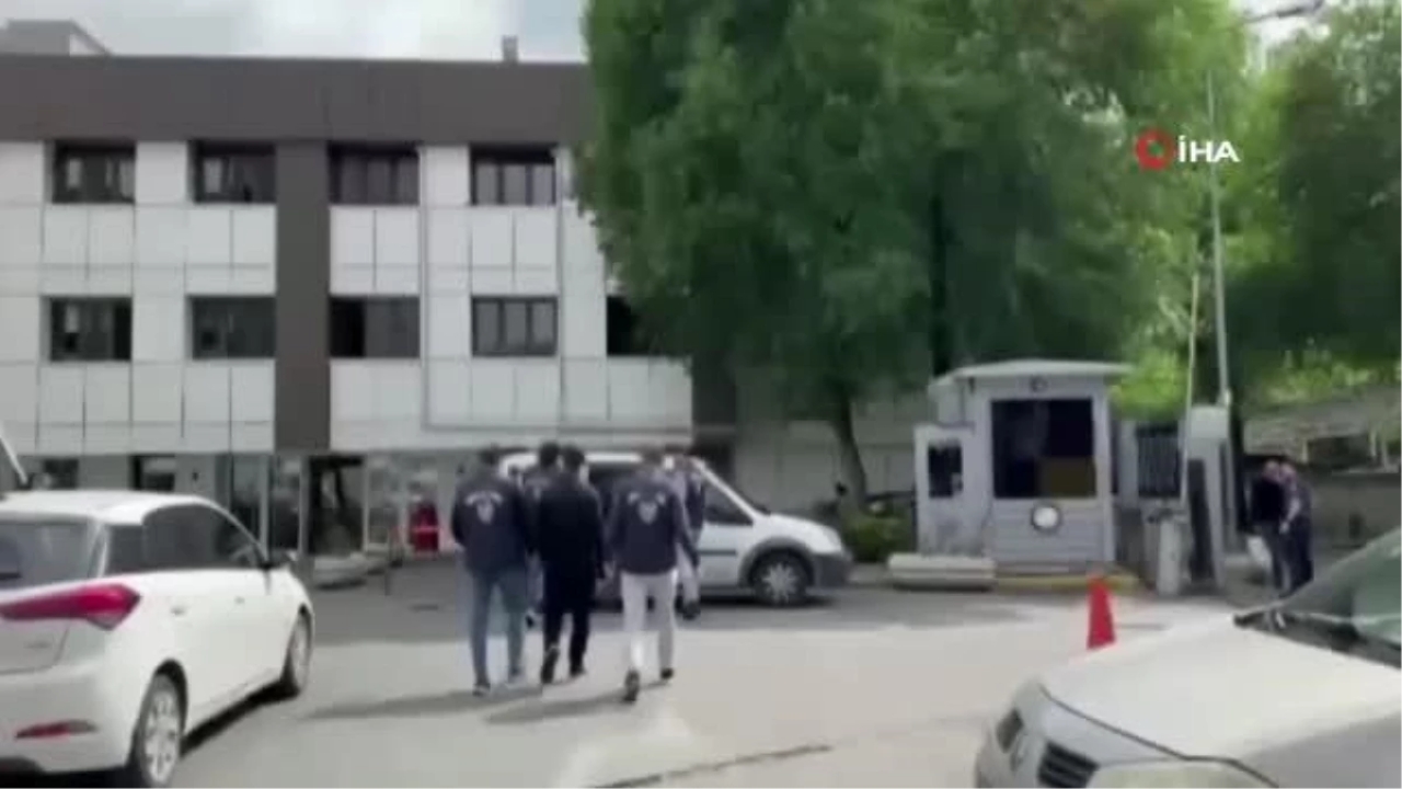 Sosyal medyadan halkı kin ve düşmanlığa karşı kışkırtan şüphelilerin 2'si yakalandı