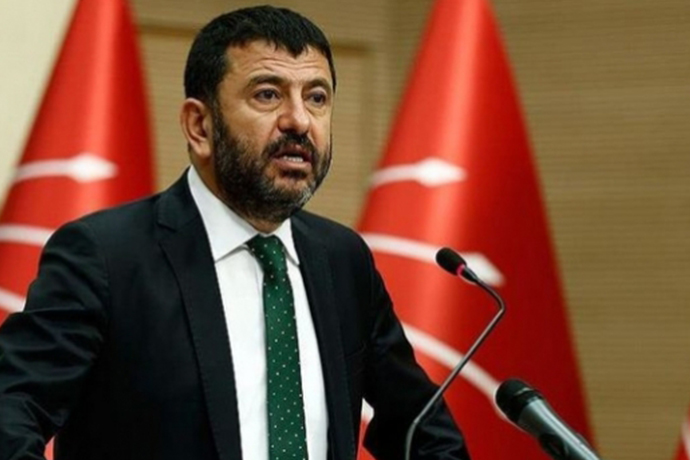 'İktidar korkuyu paranoya haline getirdi'