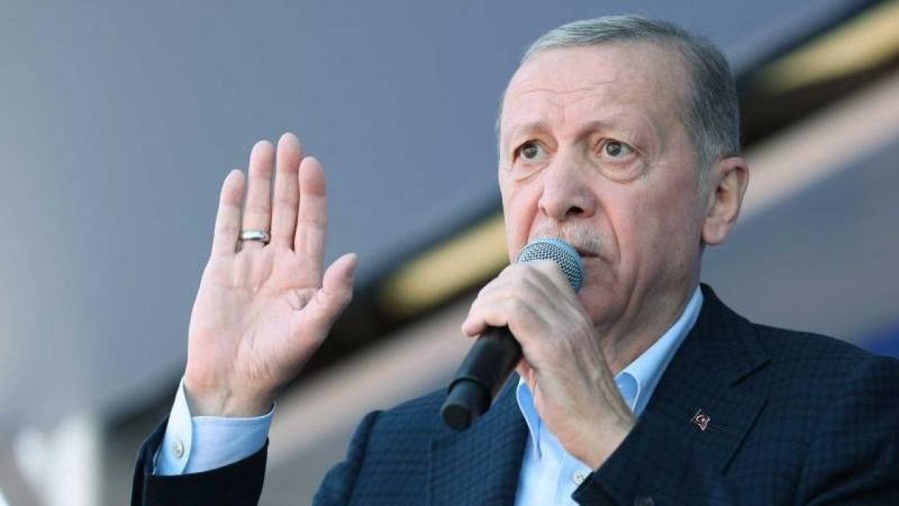 Fatih Altaylı: Ülkede yaşayanların önemli bir bölümü kendilerinin ve ülkenin geleceğini bir adama bağlı görüyo
