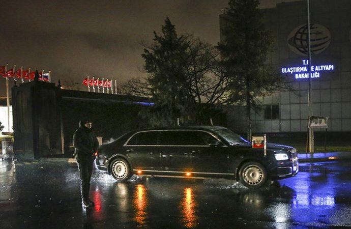 Rusya Devlet Başkanı Putin İstanbul'da!