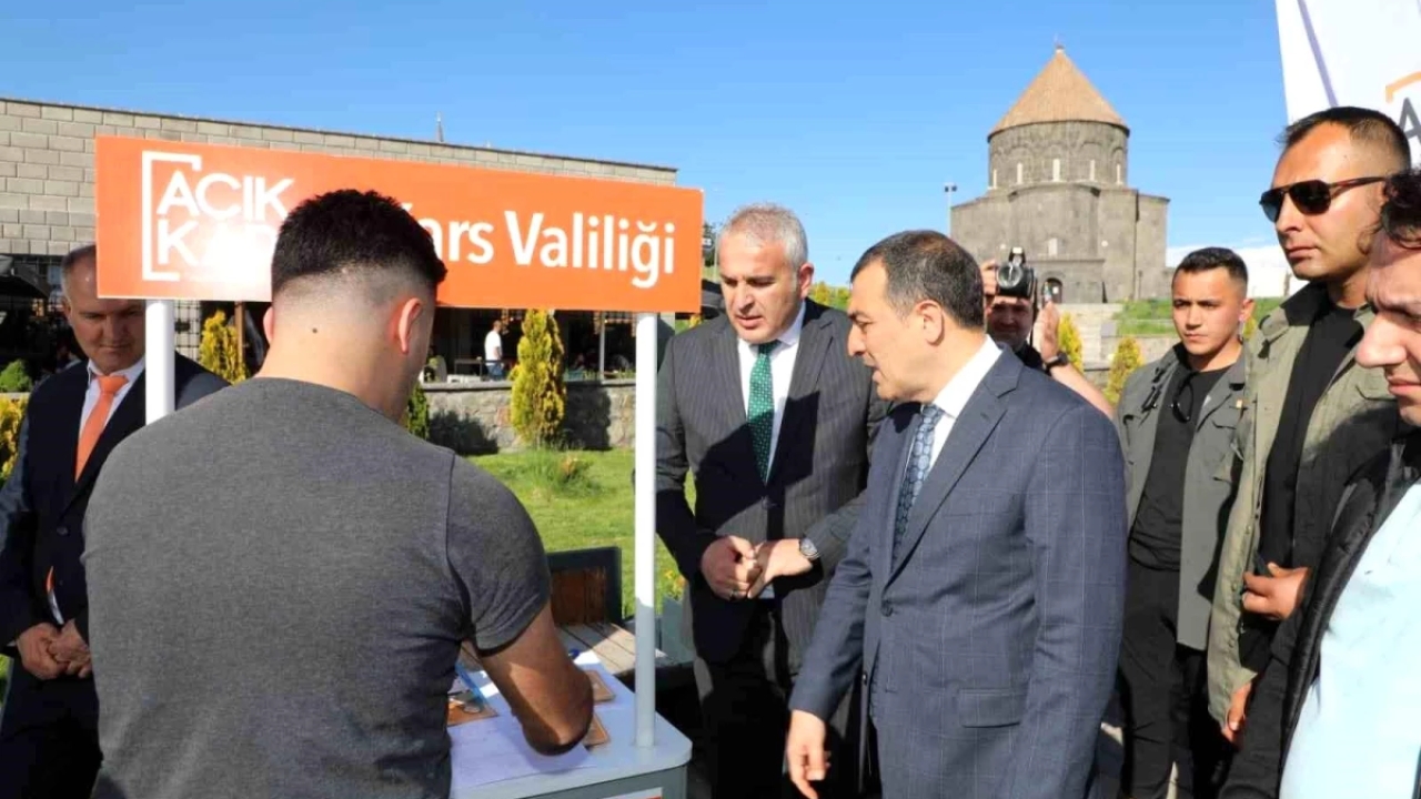 Açık Kapı Projesi Kars'ta da devam ediyor