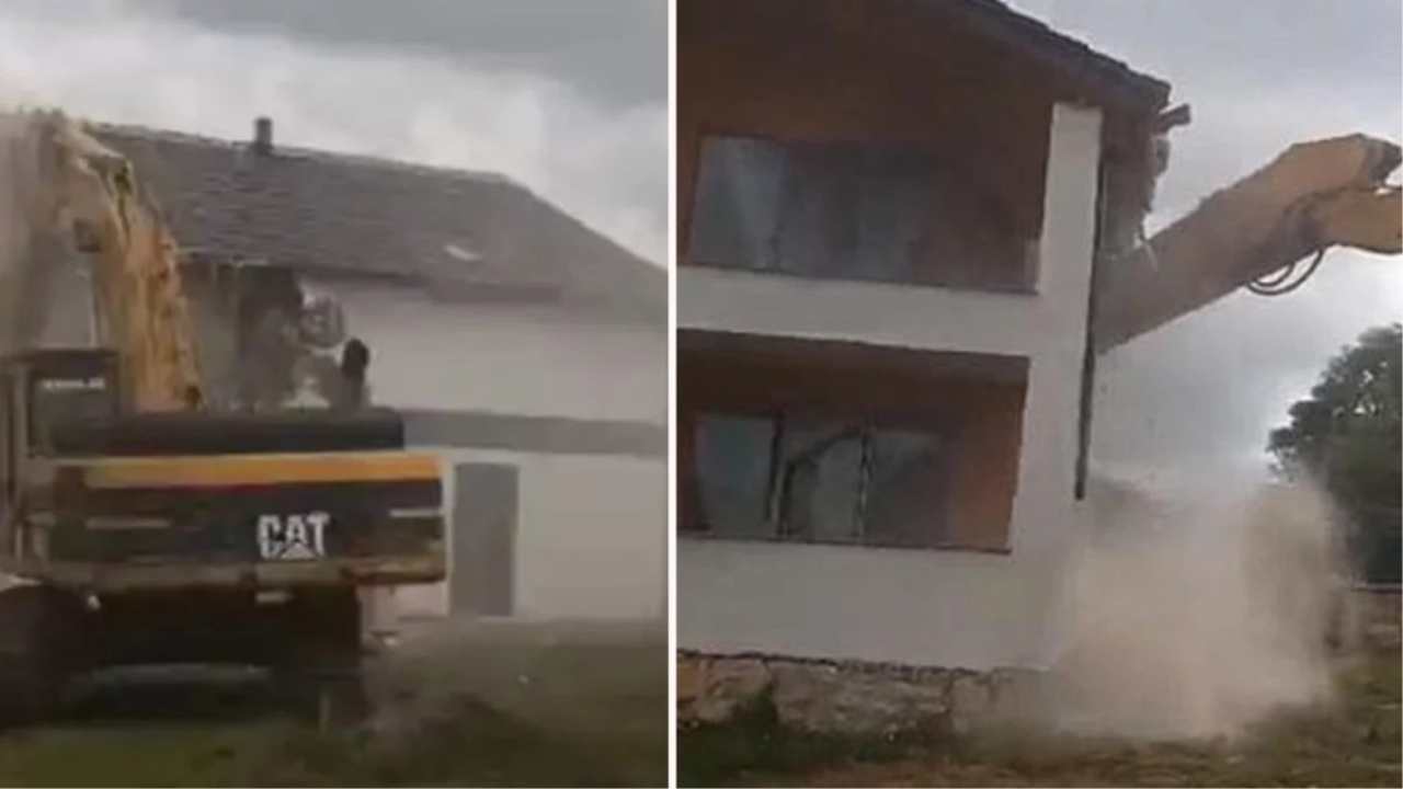 İBB Ekipleri Şile'deki Kaçak Yapıları Yıktı