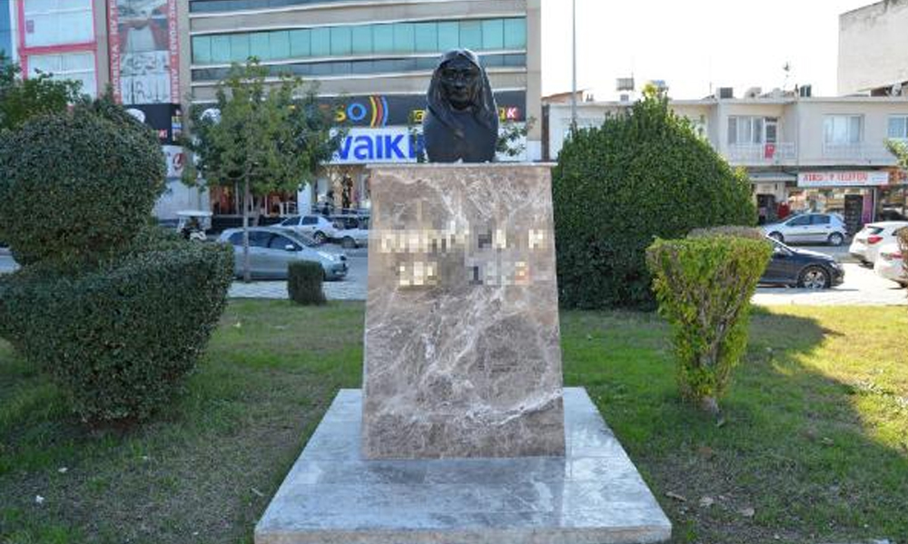 Atatürk’ün annesi Zübeyde Hanım’ın ölümünün 97'nci yıl dönümünde çirkin saldırı!