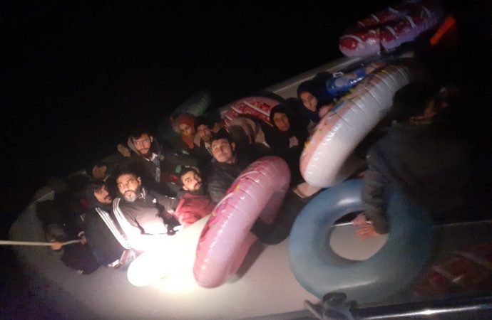 Bodrum’da Yunan adalarına geçmeye çalışan 36 düzensiz göçmen yakalandı
