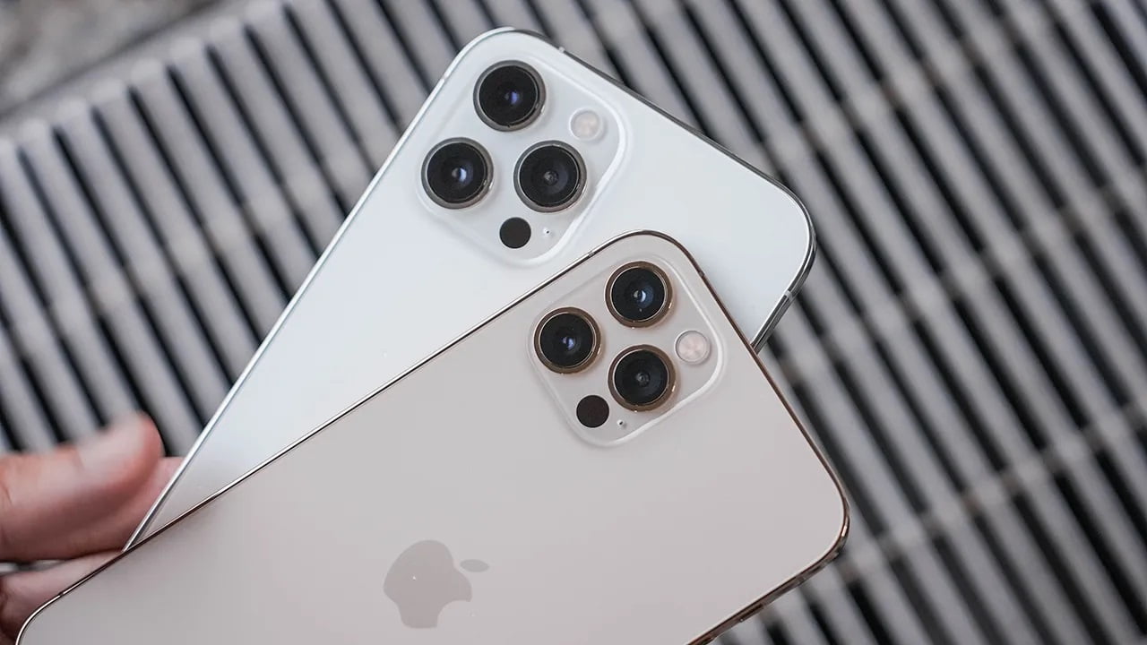 iPhone 15 modellerinin hepsinde 48 MP kamera olması planlanıyor