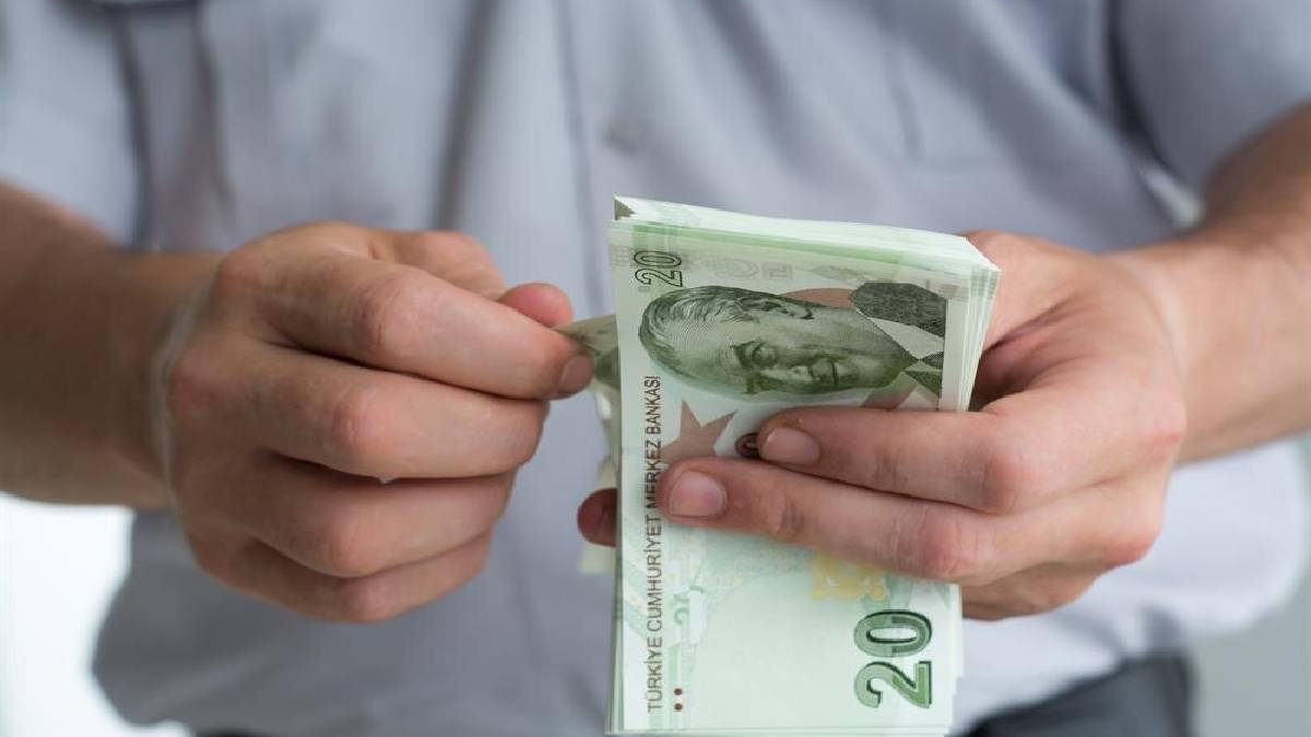 Memur-Sen: En düşük memur maaşı 22 bin lira olmalı