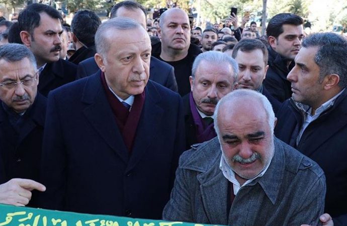 Erdoğan deprem bölgesinde: Dedikodulara kulak asmayın