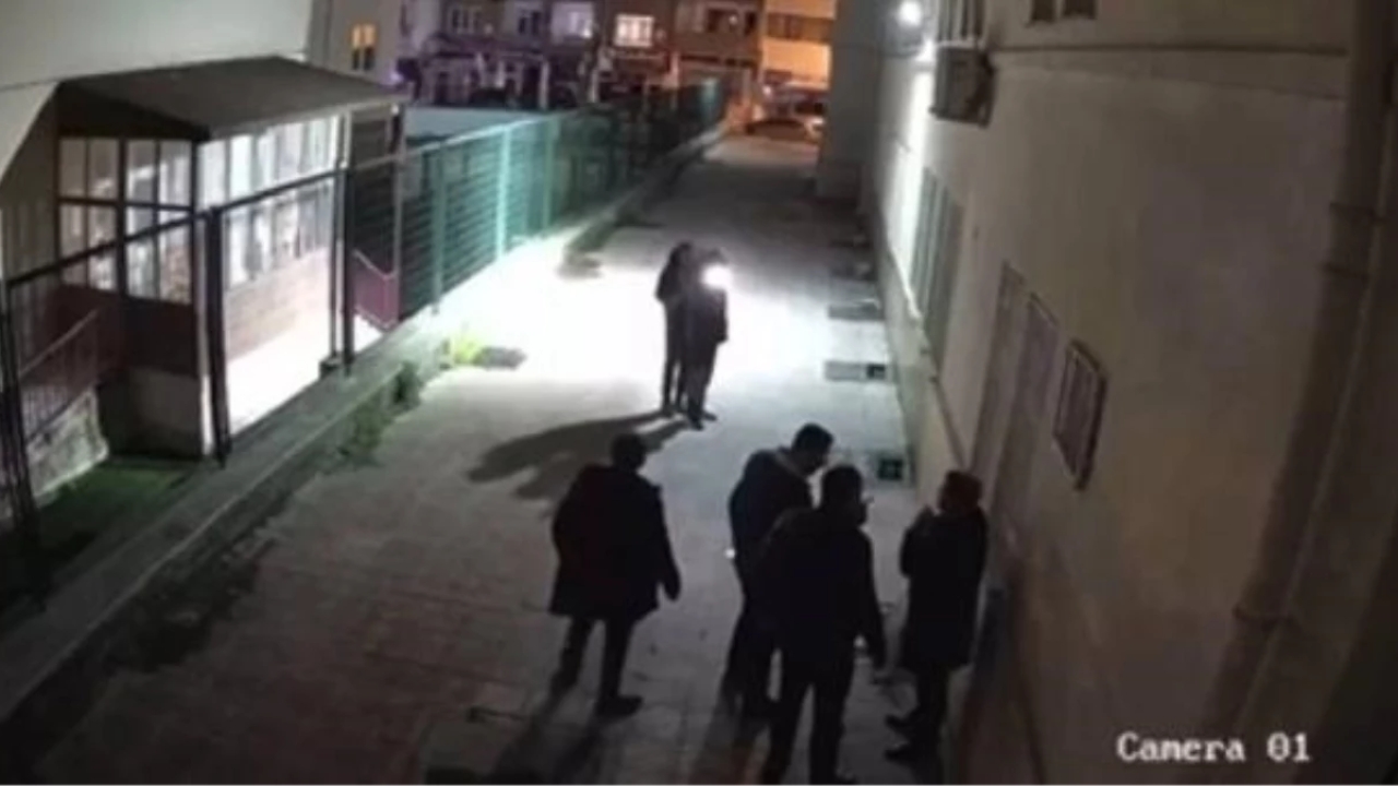AK Parti İl Başkanı Murat Günay'ı darp ettikleri iddiasıyla tutuklanan 5 kişi hakim karşısına çıktı