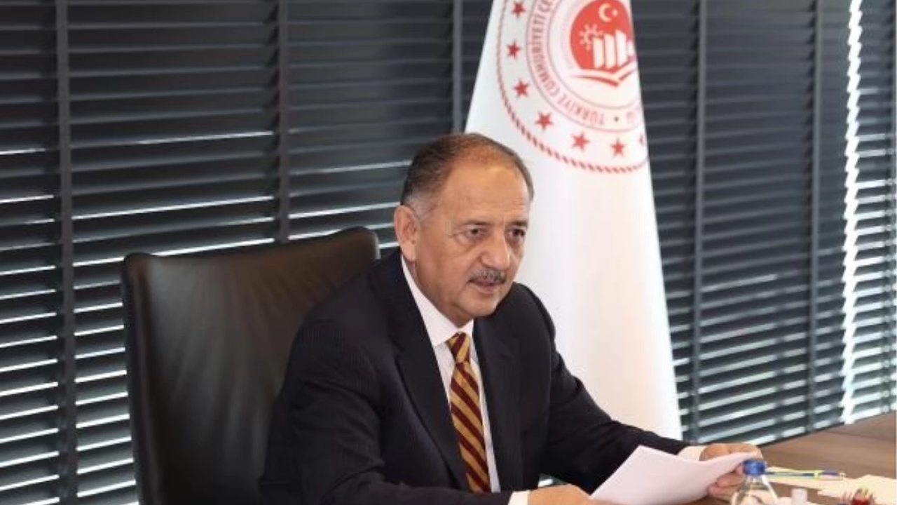 Bakan Özhaseki: Toprak kayıplarını yıllık 113 milyon tona düşürdük
