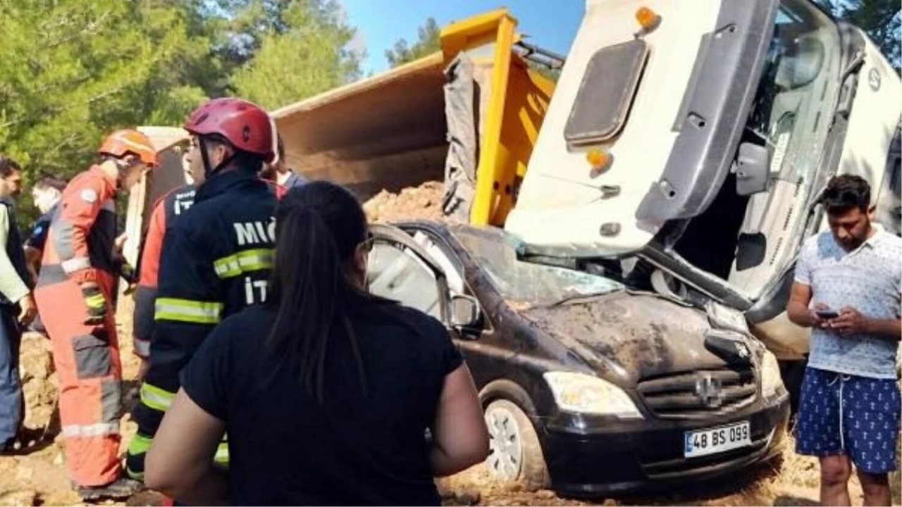 Bodrum'da VIP minibüs kazası: İş insanı hayatını kaybetti