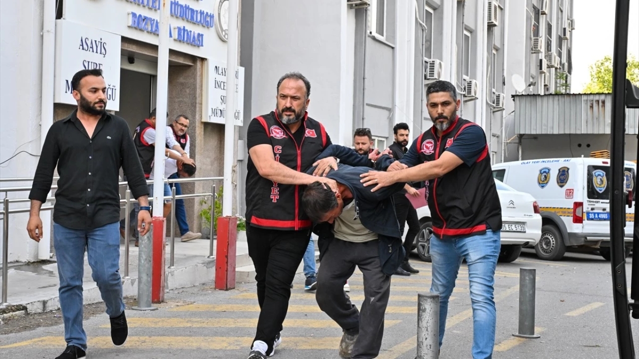 İzmir'de 4 Türkmenistan vatandaşının öldürülmesiyle ilgili 4 kişi adliyeye sevk edildi