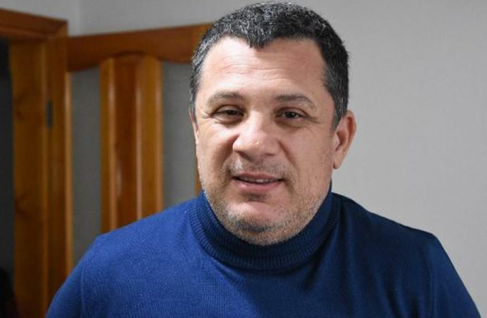 CHP’li eski vekilin oğlunun otomobilinden sonra şimdi de ofisi kurşunlandı