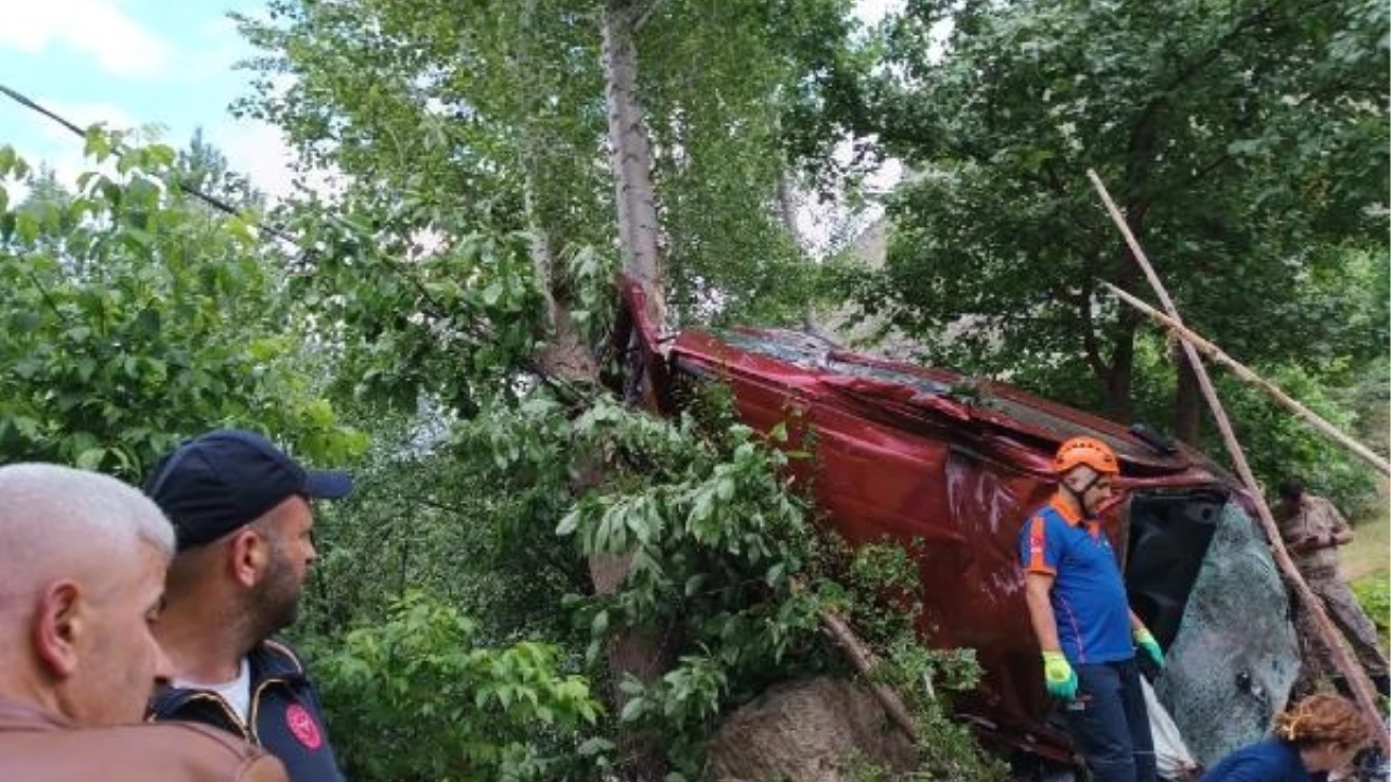 Gümüşhane'de trafik kazası: 2 ölü, 3 yaralı