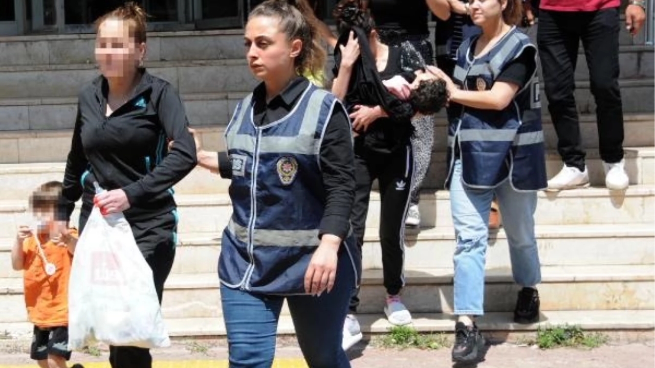 Kayseri'de aranan 3 kadın yakalandı