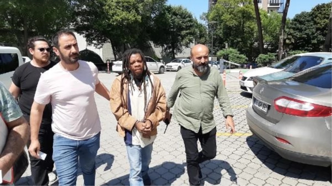 Samsun Limanı'nda gemide ölü bulundu