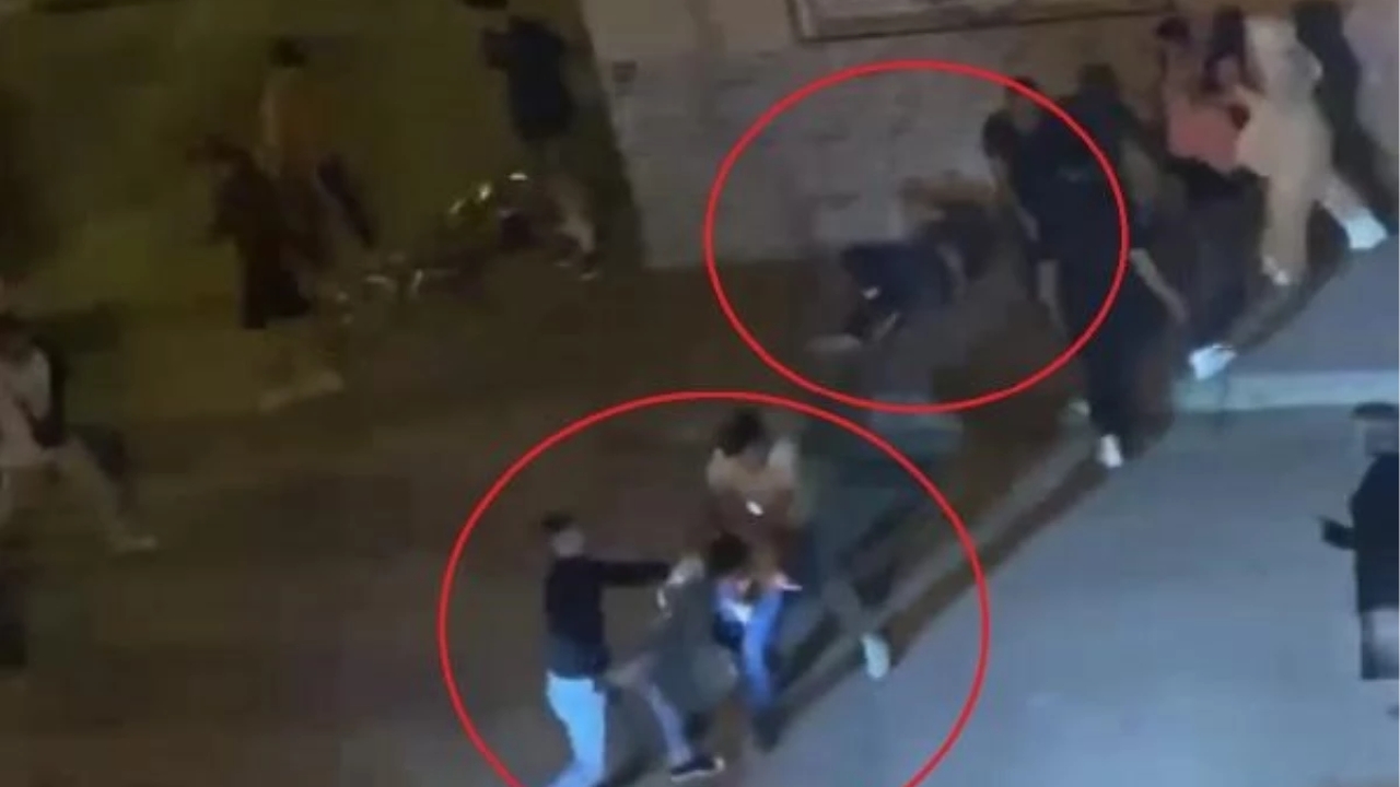 İnegöl'de uyuşturucu satıcısı olduğu iddia edilen kişi sokak ortasında darp edildi