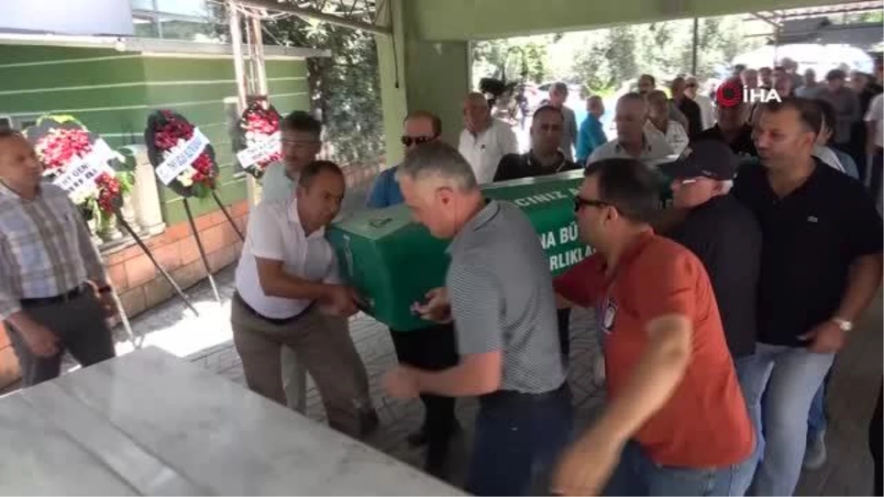 Kaptan Pilot Saygın Doğan Adana'da Toprağa Verildi