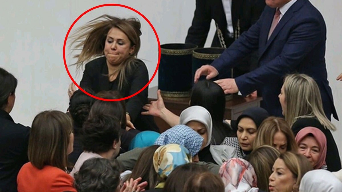 Muhittin Böcek'in ilk hamlesi AKP'li Enç'i çıldırttı