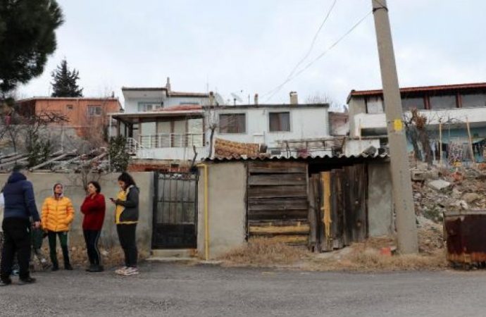 14 yaşındaki çocuk doğum yaptı, bebeği çöp konteynerine attı! İfadeler kan dondurdu