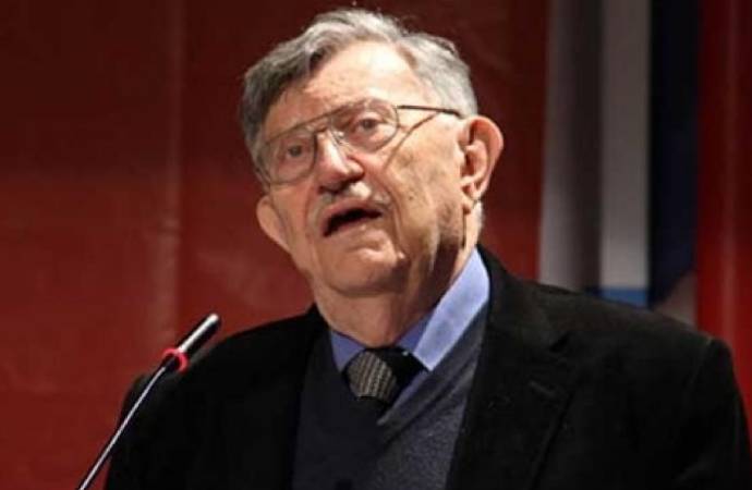 Prof. Korkut Boratav: AKP’ye oy verenleri de pişman edebilecek bir dönem yaşanacak