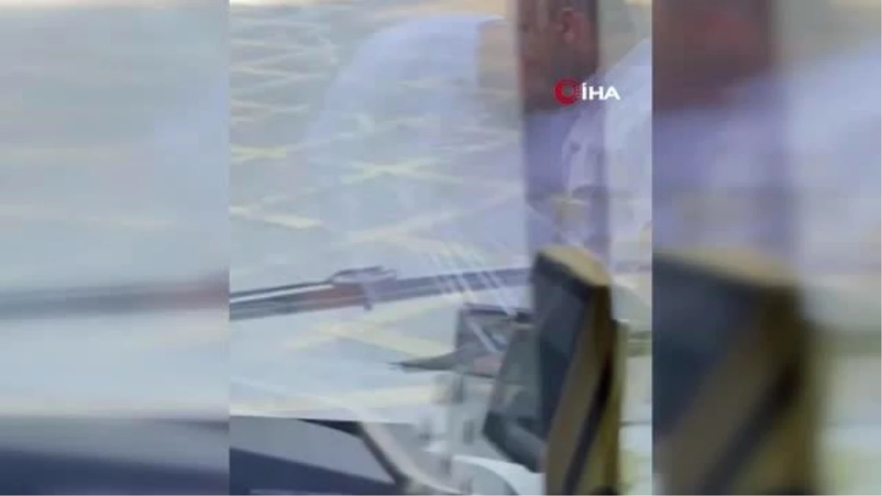 İETT Şoförü, Başka Bir Şoföre Balta İle Saldırdı