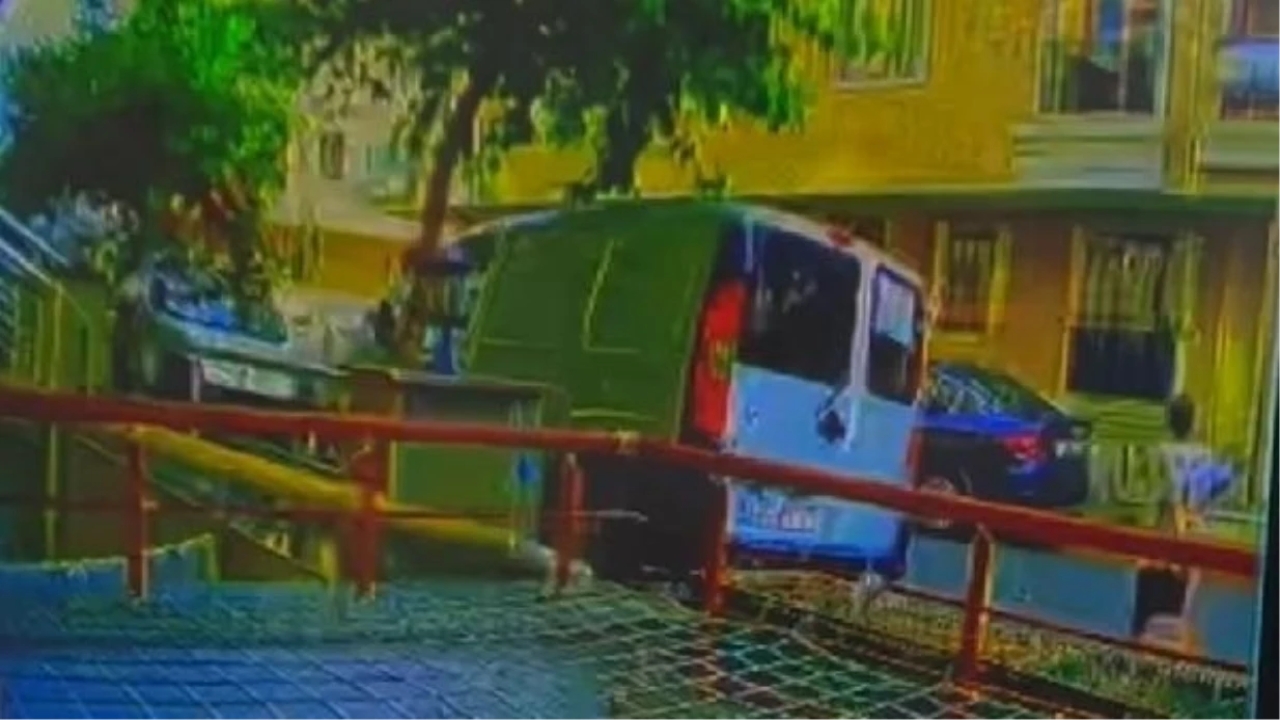 Çekmeköy'de Doğalgaz Patlaması: Bir Kişi Yaralandı