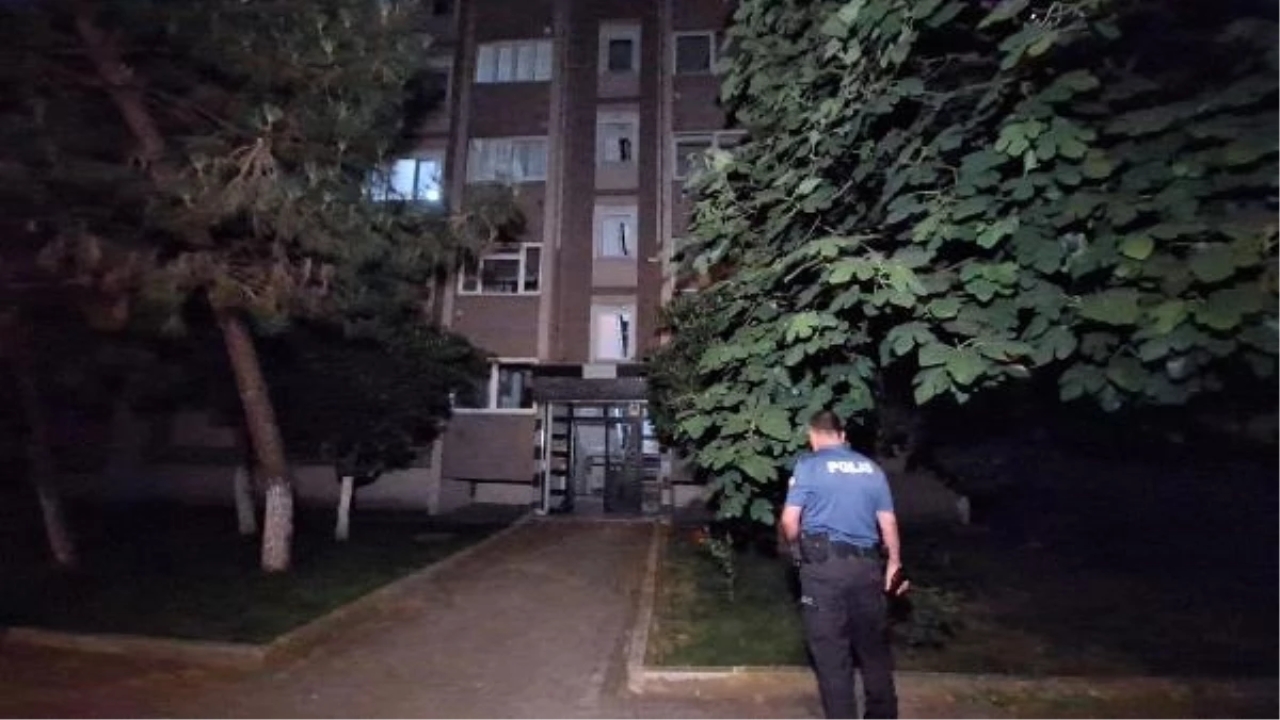 İzmit'te kız arkadaşını öldüren adam intihar etti