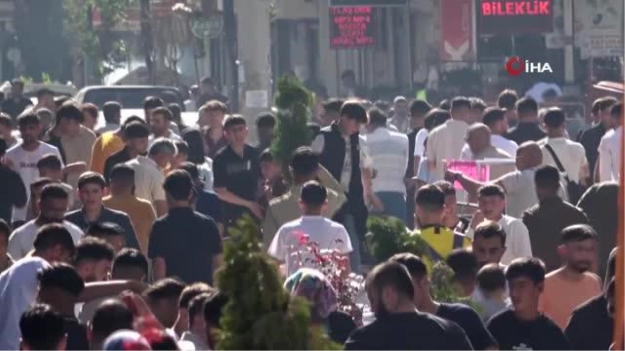 Van'da Kurban Bayramı yoğunluğu