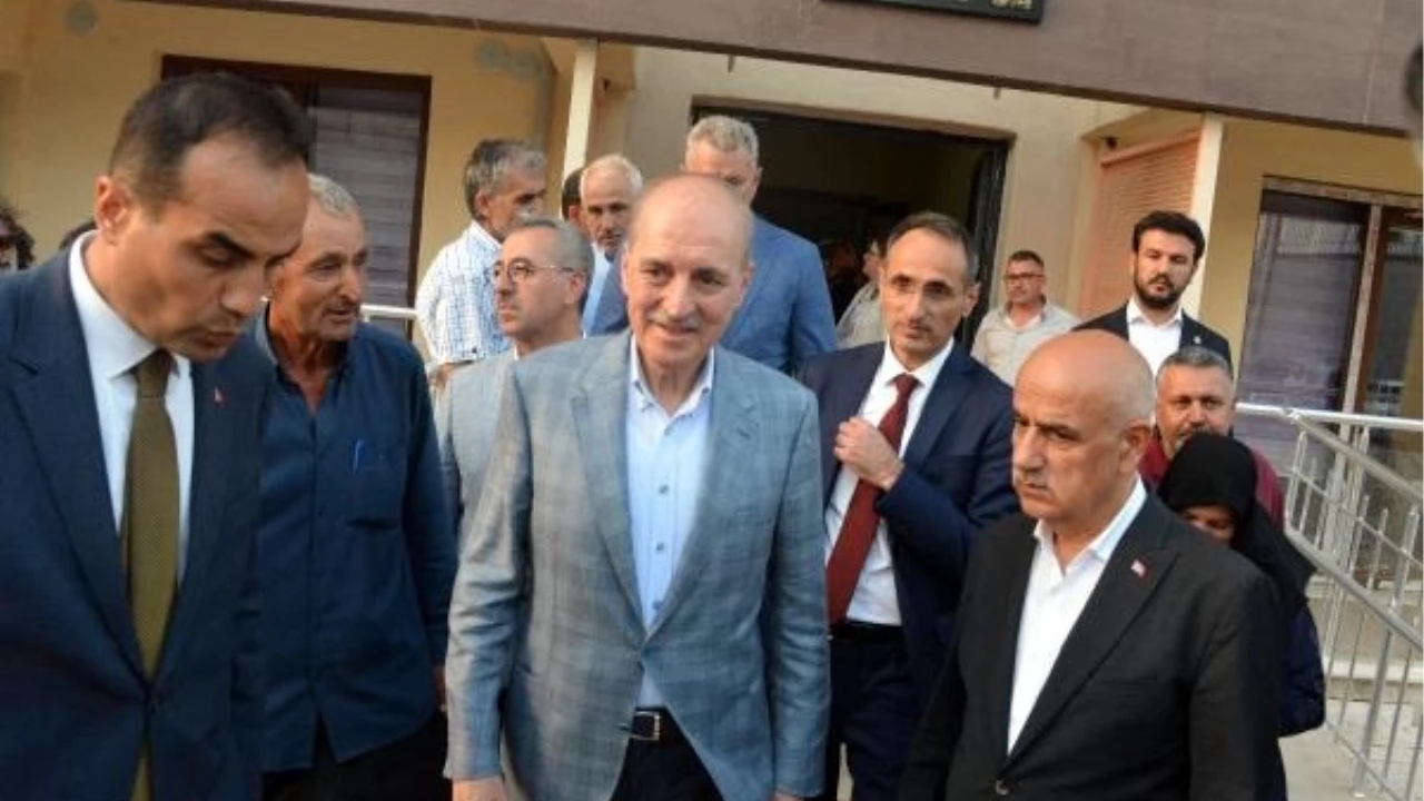 TBMM Başkanı Kurtulmuş, Depremzedeleri Ziyaret Etti