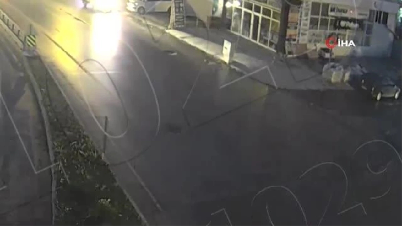 Kütahya'da meydana gelen trafik kazaları böyle görüntülendi