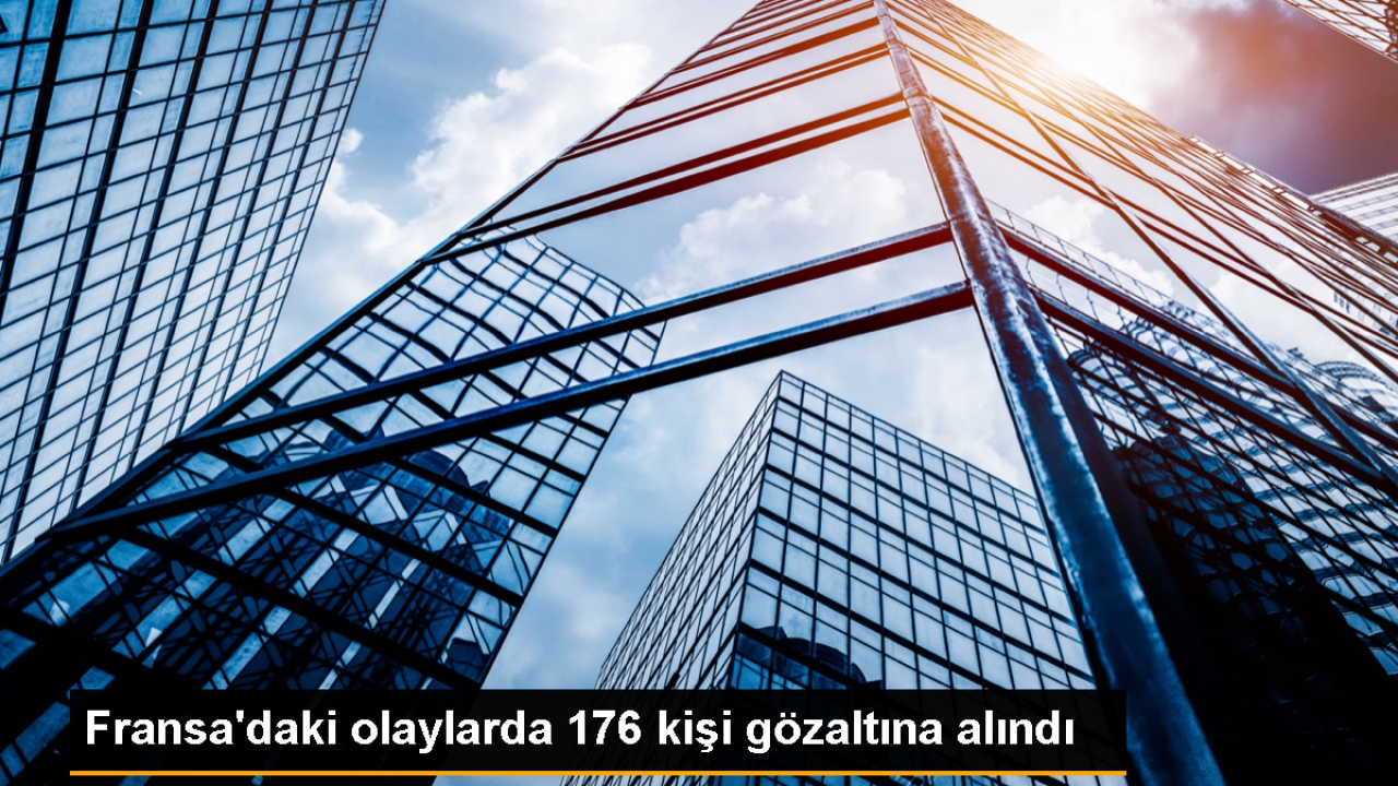 Fransa'da genç sürücünün öldürülmesi olaylarında 176 kişi gözaltına alındı