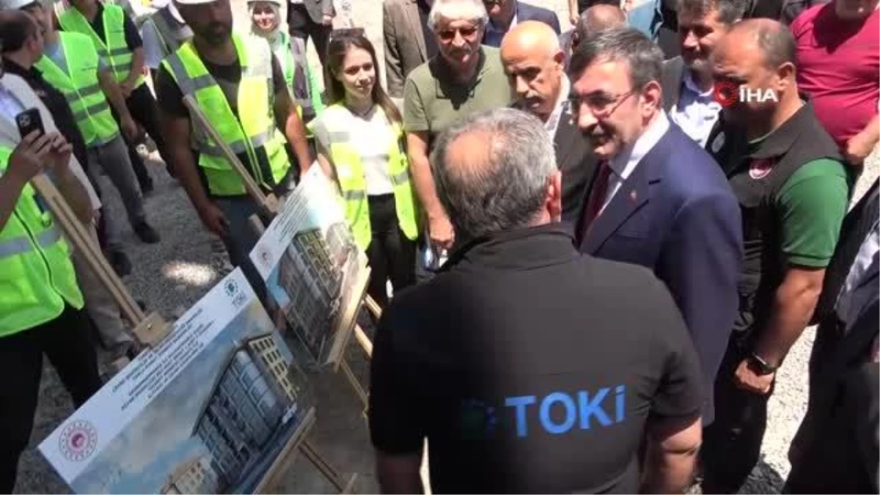 Cumhurbaşkanı Yardımcısı Yılmaz: 'Afetlerin yaralarını hep birlikte sardık'